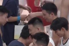 这波礼物太有地方特色了，诸暨大唐袜子VS庆元九制黄精茶...