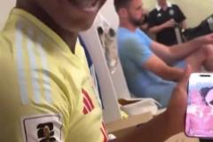 尼科：坏了，这小子又陷入爱河了！